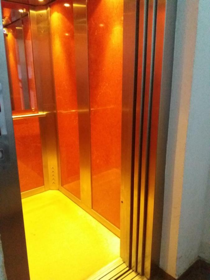 Apartmani Emerald Dream Novi Sad Ngoại thất bức ảnh